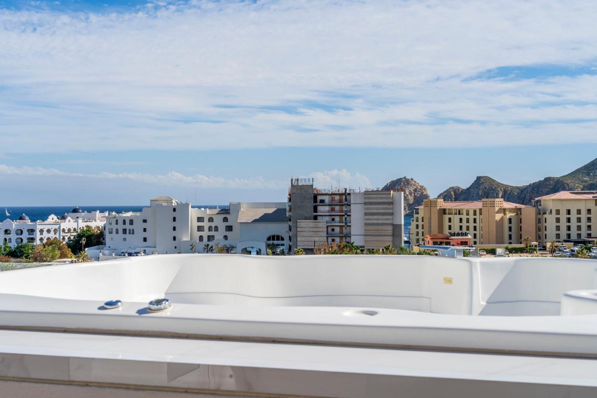 Luxury Apartment With Pool And Jacuzzi On Terrace In Medano Cabo San Lucas Bagian luar foto