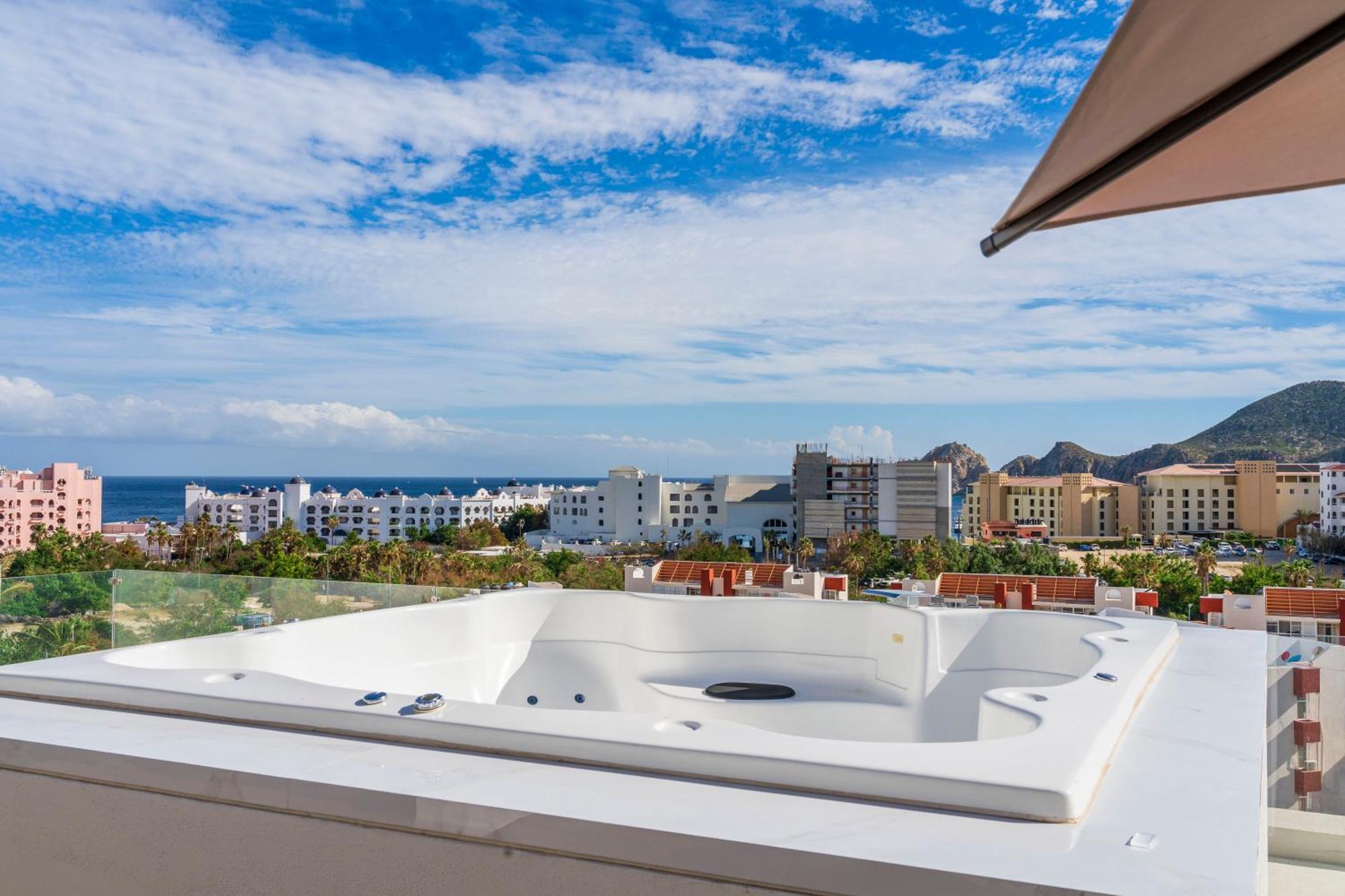 Luxury Apartment With Pool And Jacuzzi On Terrace In Medano Cabo San Lucas Bagian luar foto